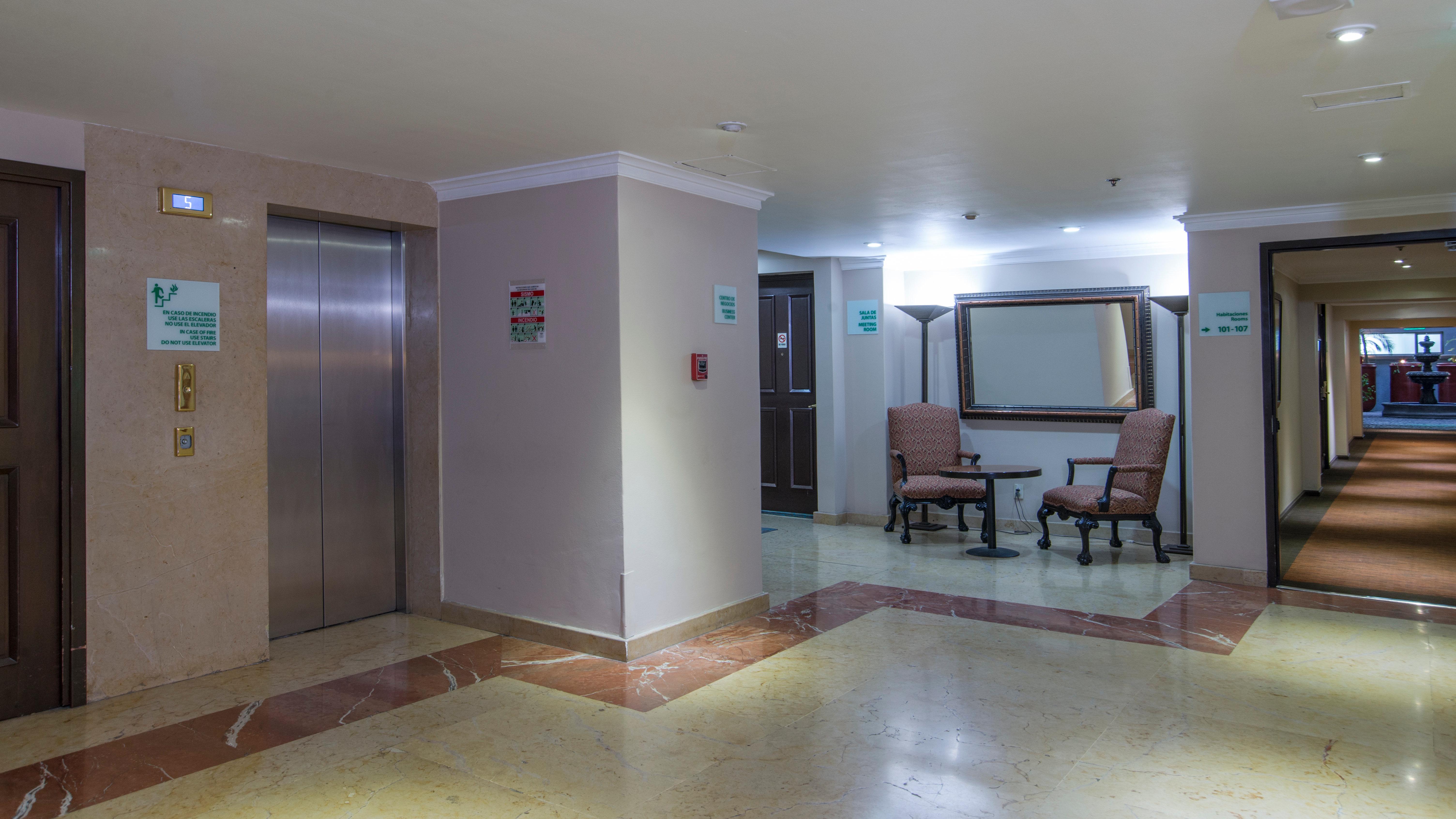 Holiday Inn & Suites Mexico Zona Reforma By Ihg Екстер'єр фото